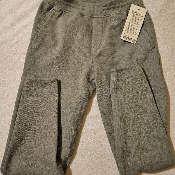 Vwry comfortable Textured spacer tapered sweat pant - Picture 1 of 2